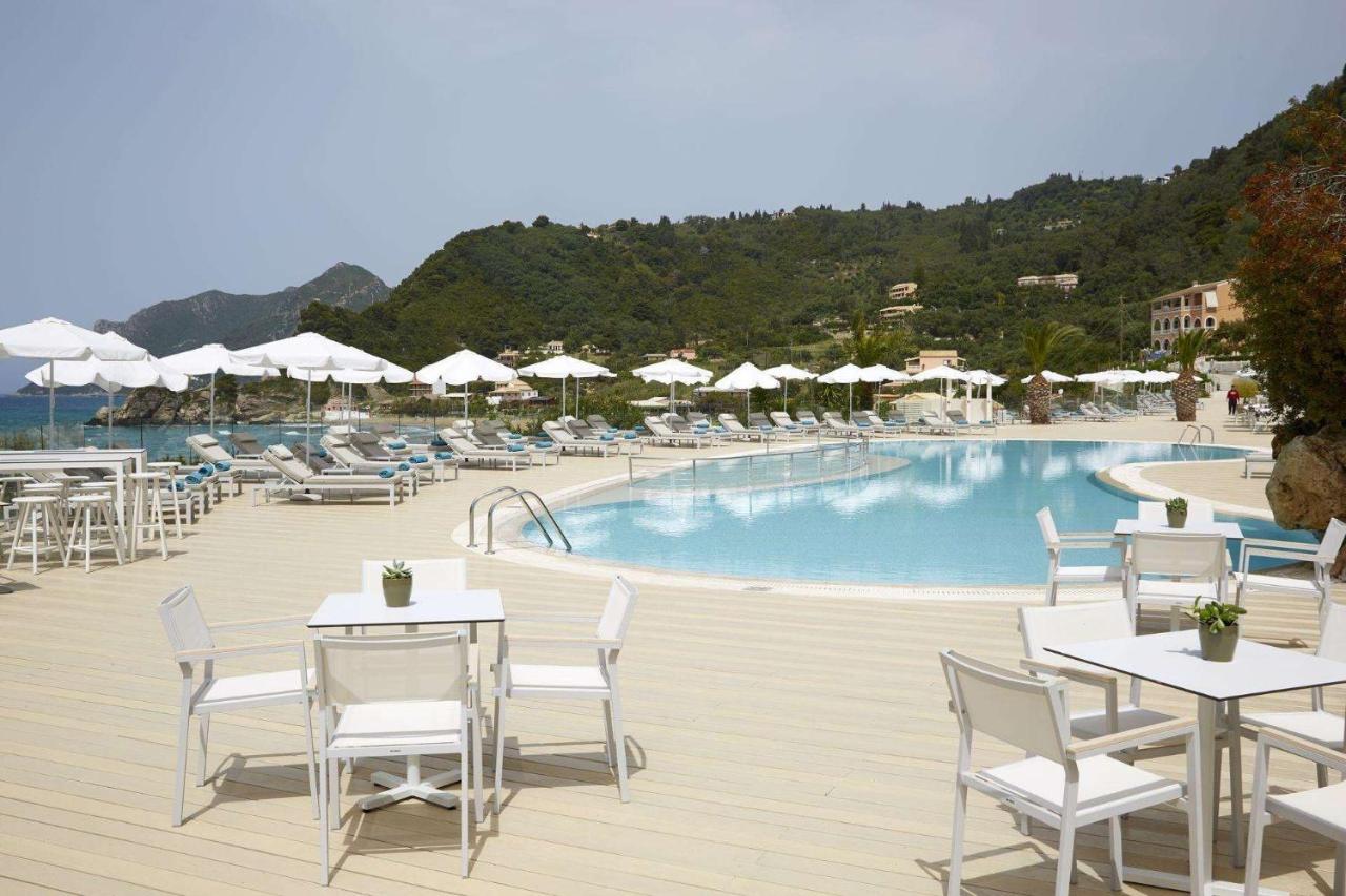 Pelekas Monastery Hotel Exterior foto The pool at the hotel