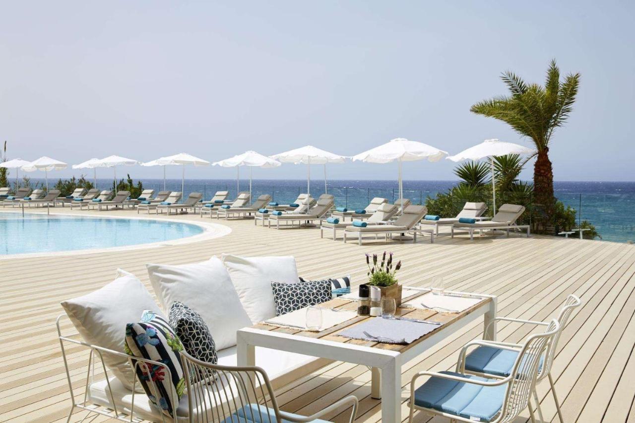 Pelekas Monastery Hotel Exterior foto The beach at the hotel