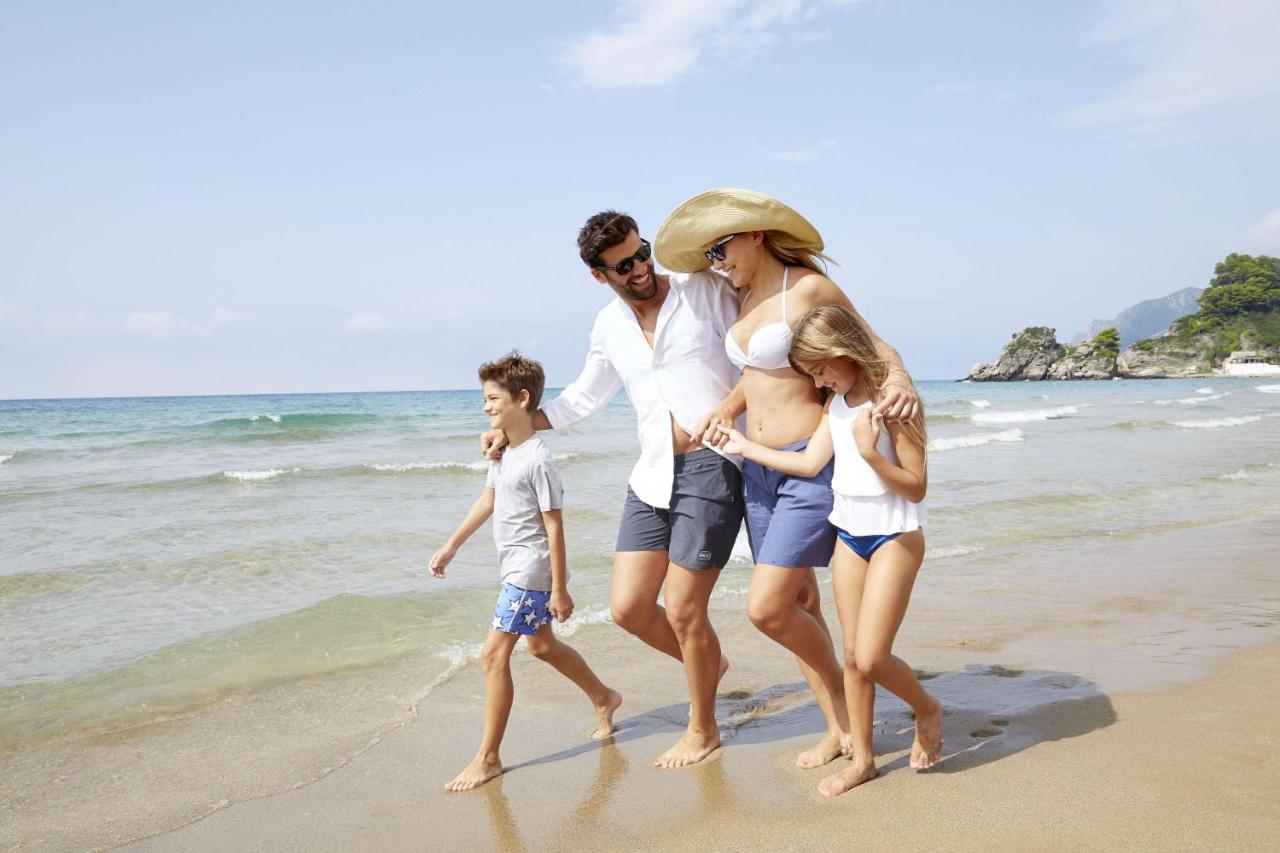Pelekas Monastery Hotel Exterior foto Family on the beach